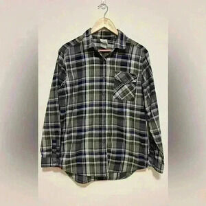 The North Face women’s flannel ,  sz small